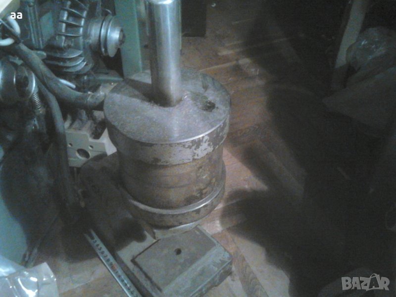 Пневматична преса за капси, снимка 1