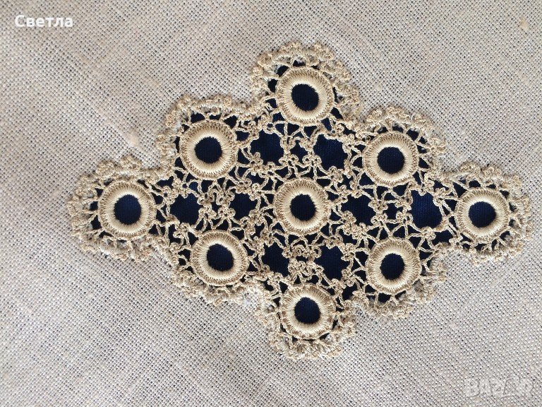 Покривки Ленени монтирани - за маса, 2броя, 66/66 см, по 65 лв за брой, снимка 1