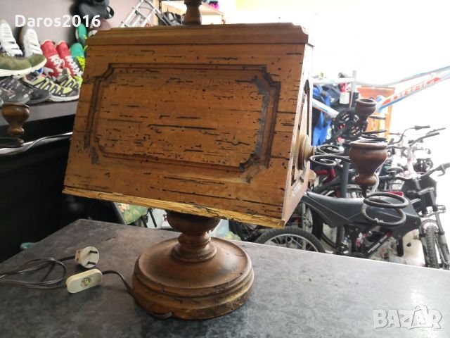 Стара настолна лампа дърво/месинг, снимка 7 - Антикварни и старинни предмети - 24645021