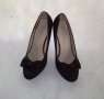 Дамски черни обувки на ток, снимка 1 - Дамски обувки на ток - 15733765