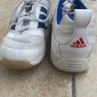 обувки adidas оригинални 34нм, снимка 2 - Детски маратонки - 21069531