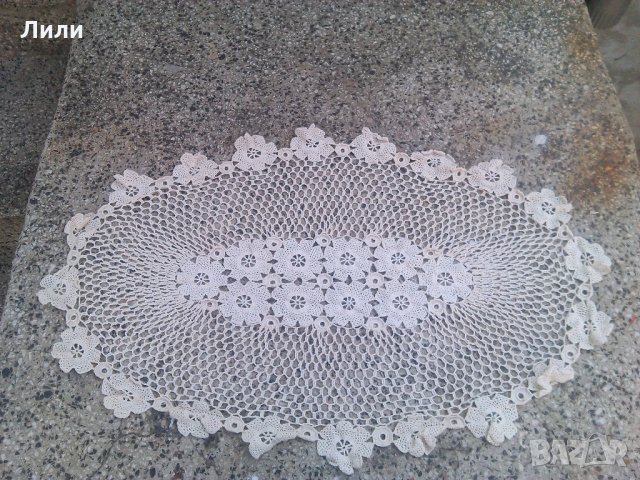 бяла плетена покривка, снимка 3 - Декорация за дома - 21515472