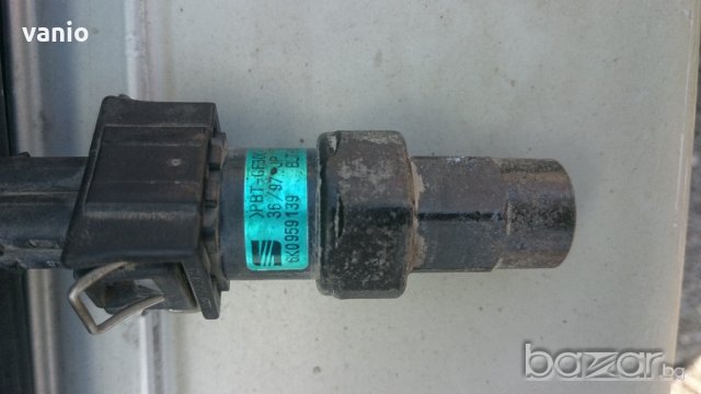 Датчик високо налягане климатик пресостат за климатика VW Audi Seat, снимка 6 - Части - 19435829