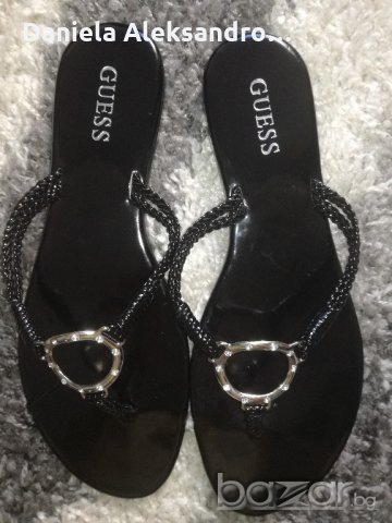 Guess-оригинални 40 номер, снимка 2 - Дамски ежедневни обувки - 18491046