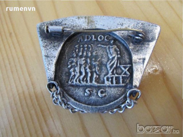 Старинна посребрена брошка с римска императорска монета Максимин 1 - за ценители и колекционери . , снимка 2 - Други ценни предмети - 14630000