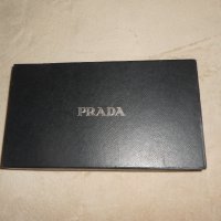 Кутия Prada, снимка 2 - Портфейли, портмонета - 25658778