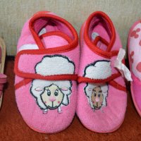 детски обувки,сандалки,домашни пантифки, снимка 11 - Детски сандали и чехли - 20489901