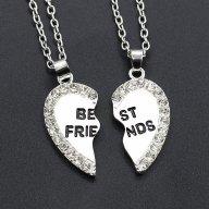 Колие "Best Friends" /K-17/. В наличност два цвята, снимка 2 - Колиета, медальони, синджири - 15181235