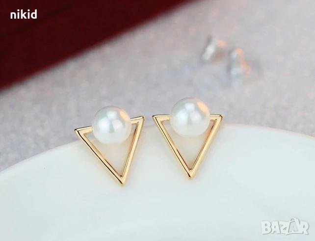 Дамски обеци обици златисти триъгълници с перличка, снимка 1