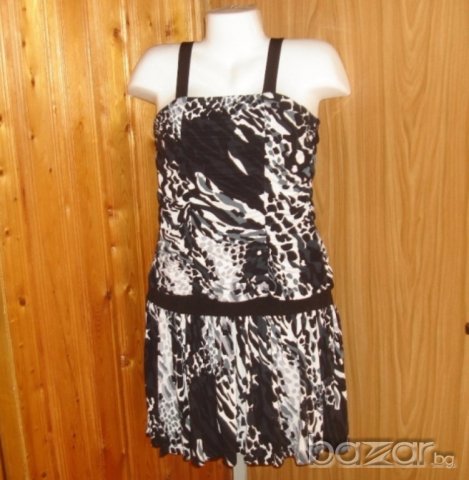 One,прекрасна лятна рокля в черно и бяло, М , снимка 4 - Рокли - 18369181