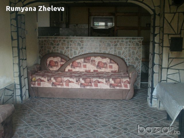 Продавам къща в село Градец, община Котел, снимка 3 - Къщи - 10329578