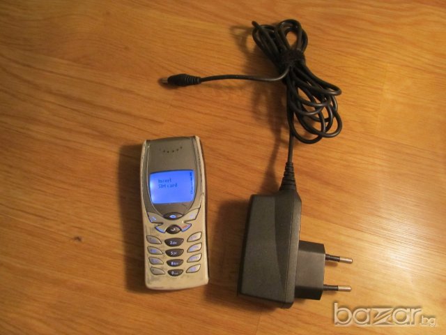 Рядък колекционерски телефон NOKIA 8250, нокиа 8250 модел 2000г. - работещ, снимка 3 - Nokia - 19853128
