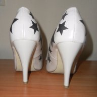 Бежови елегантни обувки, снимка 2 - Дамски обувки на ток - 13775497