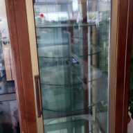 1. Луксозна ВТОРА УПОТРЕБА  витрина вертикална за торти  средно-температурна със дървен обков нюанс , снимка 3 - Обзавеждане за заведение - 14123241
