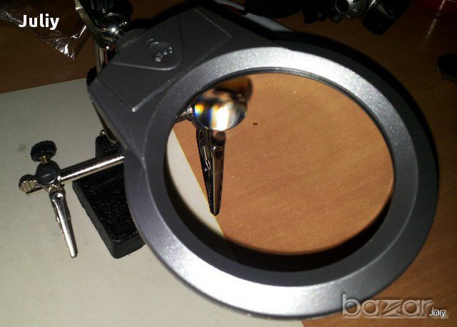 Стойка за поялник с лупа , работна светлина и щипки - тип трета ръка, снимка 6 - Поялници и запояване - 8433744