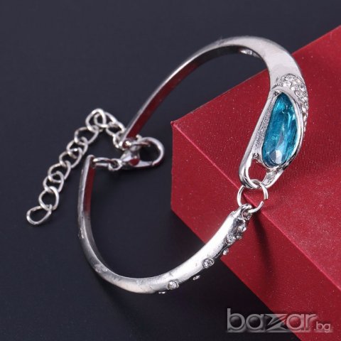 Посребрена гривна с естествени кристали, снимка 4 - Гривни - 18993152