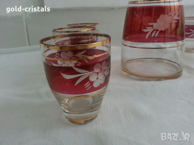 Ретро стъклени чаши за ракия и гарафа с златен кант, снимка 12 - Антикварни и старинни предмети - 23833445
