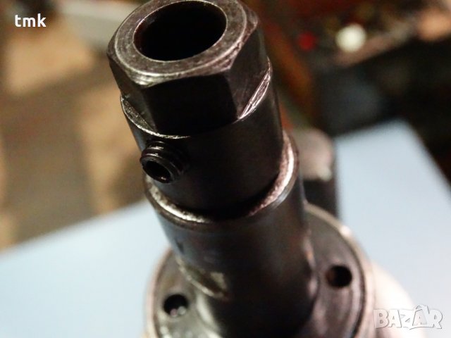 Мотор-шпиндел за пробивна машина LAMMERS, снимка 4 - Други машини и части - 24199047