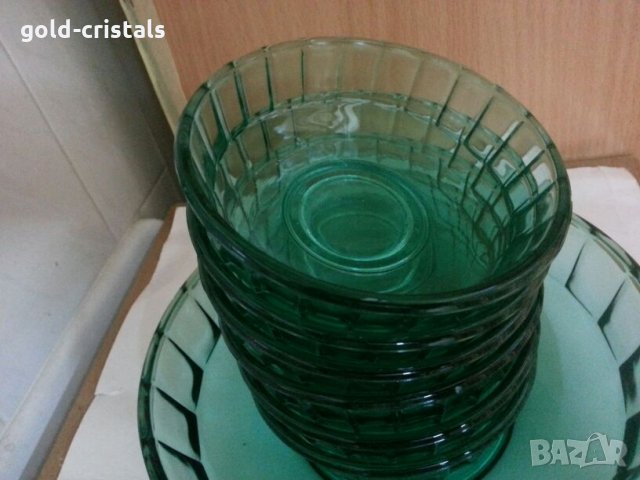 Стъклени купи цветно зелено стъклостъкло , снимка 13 - Антикварни и старинни предмети - 26070012
