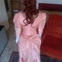 Бална рокля във викториански стил в коралов цвят, снимка 9 - Рокли - 11690435