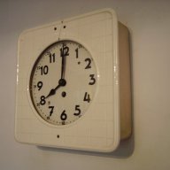 Стенен кухненски часовник Густав Бекер, снимка 1 - Антикварни и старинни предмети - 15265986