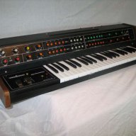 Търся два синтезатора на Vermona, снимка 1 - Синтезатори - 14524999