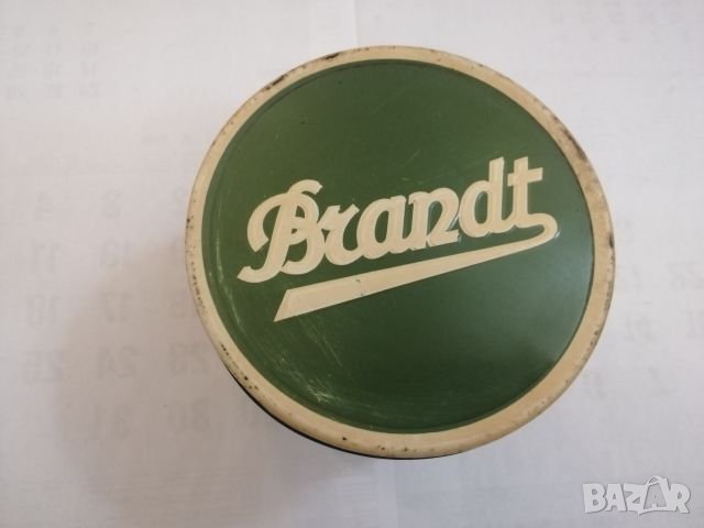 Стара тенекиена кутия от бисквити. , снимка 1