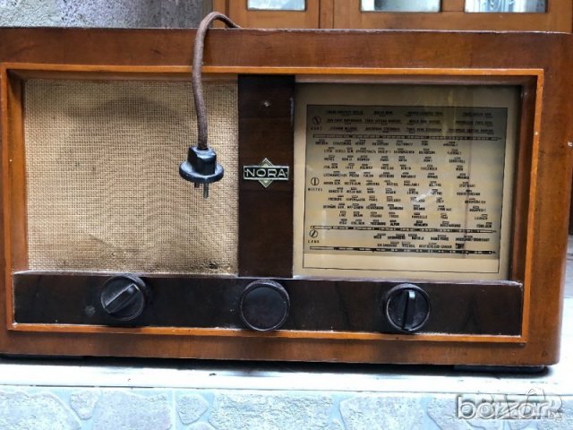 Старинно радио Millitary NORA Berlin FW 69-H от 1940г., снимка 8 - Антикварни и старинни предмети - 22909807