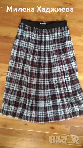 Плисирана пола, Reserved, снимка 4 - Поли - 25653612