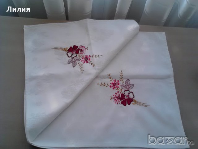 покривки ръчна изработка, снимка 2 - Декорация за дома - 21344106