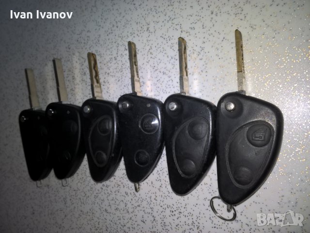 Ключове за Алфа Ромео 156 с 2 бутона - стари, снимка 10 - Части - 25115144