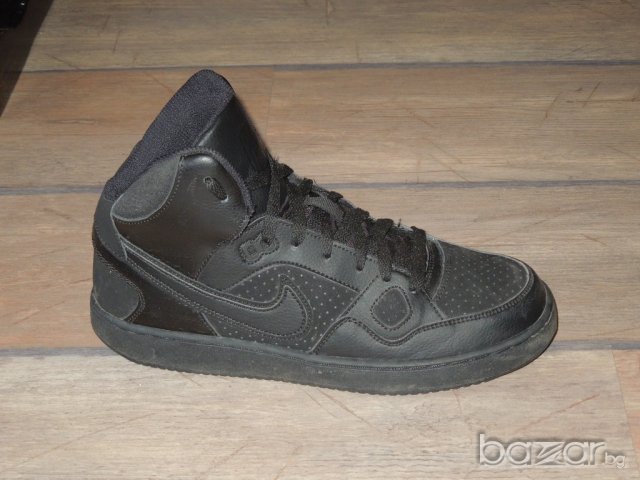 Nike Son Force Mid -- номер 40, снимка 1 - Маратонки - 20448396