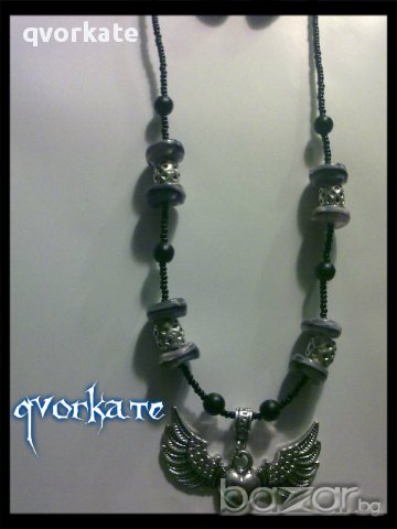 Колие и обеци Сърце с крила в лилаво, снимка 2 - Бижутерийни комплекти - 9281522