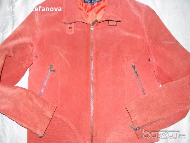 Дамско червено яке естествен велур, снимка 4 - Якета - 19080625