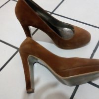 Велурени обувчици, снимка 1 - Дамски обувки на ток - 20240142