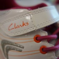 нови маратонки Clarks, 35ти номер, снимка 10 - Детски маратонки - 18231430