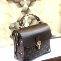 Дамска чанта Louis Vuitton код 023, снимка 1 - Чанти - 20944294