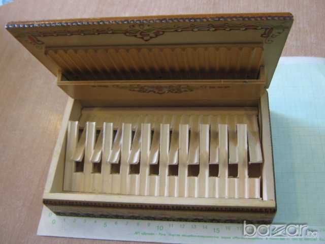 Кутия за цигари пирографирана - нова, снимка 1