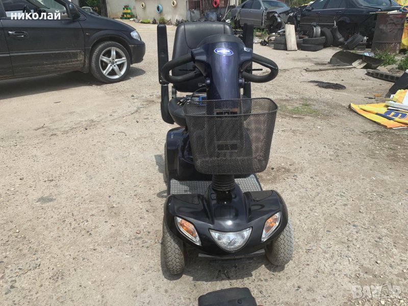 Скутер за трудно подвижни хора или инвалиди, снимка 1