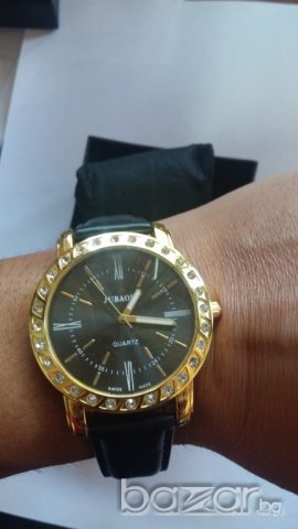 Елегантен кварцов часовник JUBAOLI с черна кожена каишка , снимка 2 - Други - 18927370