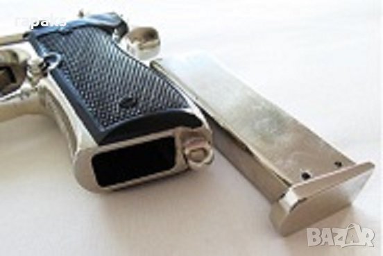 Пистолет, револвер Beretta F 92. Колекционерски / нестрелящ., снимка 2 - Бойно оръжие - 23234462