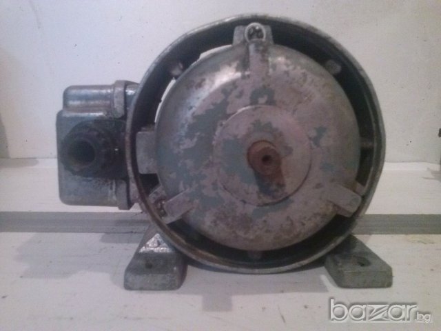 3 бр трифазни малки ел мотори + 1 монофазен, снимка 5 - Други машини и части - 14688394