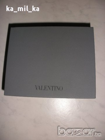 Кутия от часовник Valentino - Сива, снимка 2 - Други - 10300140