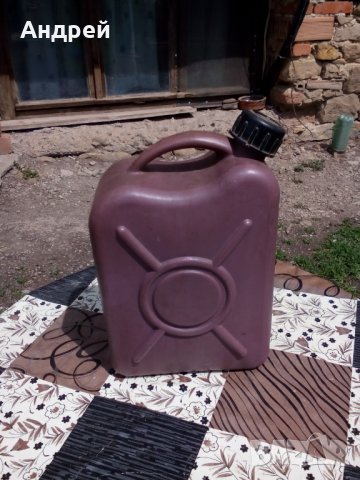 Стара пластмасова туба, снимка 4 - Антикварни и старинни предмети - 25340464