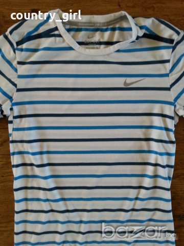 Nike   - страхотна мъжка тениска