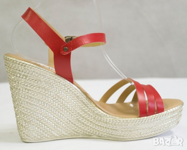 Червени дамски сандали на платформа марка Ore10, снимка 4 - Сандали - 21919295