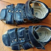 Сандали естествена кожа, тъмно сини, снимка 1 - Детски сандали и чехли - 19350219