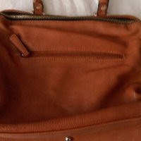 Дамска чанта от естествена кожа, снимка 9 - Чанти - 21415768