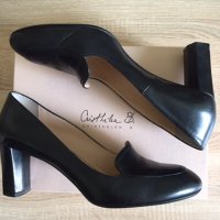 Обувки MUSETTE - CRISTHELEN B., ITALY., снимка 1 - Дамски ежедневни обувки - 19331490