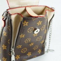 Чанта раница в стил Louis Vuitton , снимка 4 - Чанти - 24355743